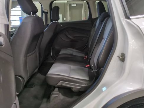 Used 2019 Ford Escape SE AWD/4WD image 14