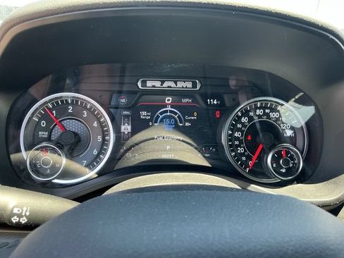 Used 2025 RAM 1500 Big Horn AWD/4WD image 10