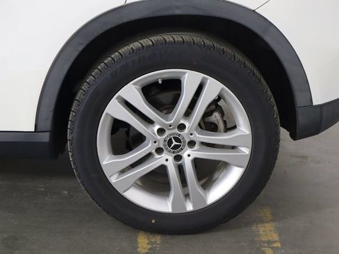 Used 2020 Mercedes-Benz GLA 250 4MATIC image 36