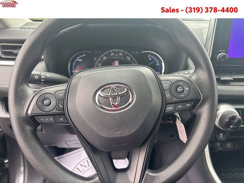 Certified 2025 Toyota RAV4 LE AWD/4WD image 17