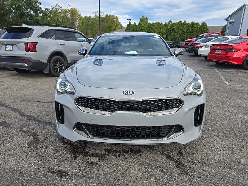 Used 2021 Kia Stinger GT-Line AWD/4WD image 2