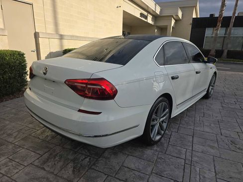 Used 2017 Volkswagen Passat 1.8T R-Line image 5