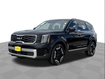 Used 2023 Kia Telluride S