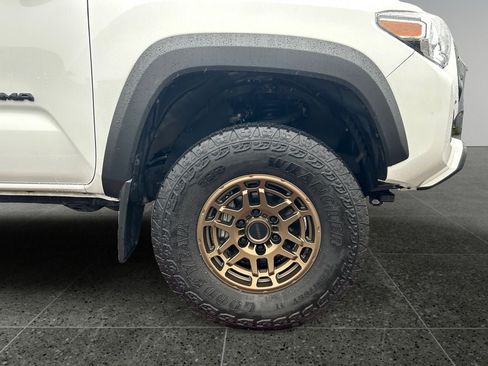 Used 2023 Toyota Tacoma 4x4 Double Cab w/ Trail Edition image 9