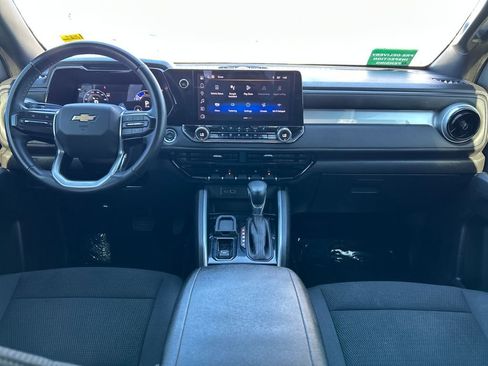 Used 2024 Chevrolet Colorado LT w/ LT Convenience Package II image 6