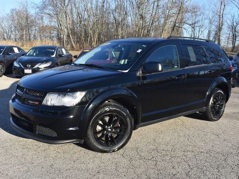 Used 2020 Dodge Journey SE w/ SE Popular Equipment Group image 13