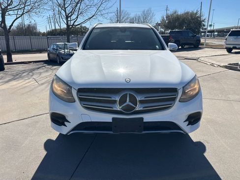Used 2016 Mercedes-Benz GLC 300 image 2