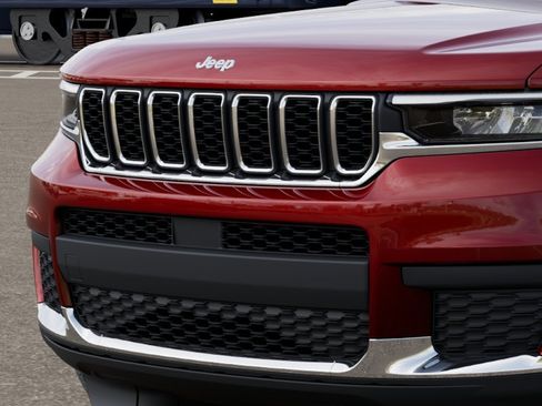 New 2026 Jeep Grand Cherokee L 4WD image 8