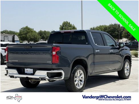 Certified 2021 Chevrolet Silverado 1500 LTZ w/ Z71 Off-Road Package AWD/4WD image 4