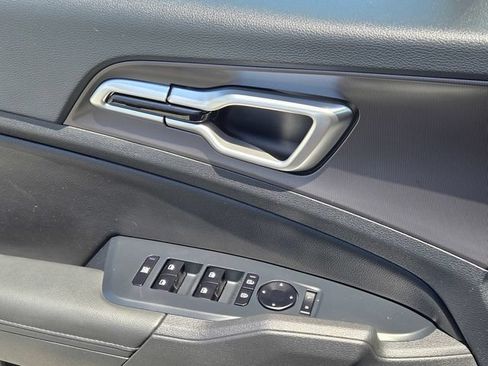 New 2026 Kia Sportage EX FWD image 15