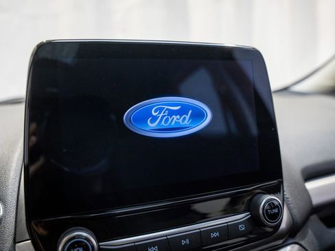 Used 2021 Ford EcoSport SE w/ SE Convenience Package image 12