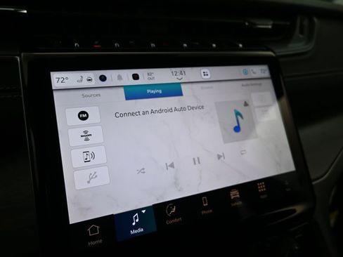 Used 2025 Jeep Grand Cherokee Limited image 21