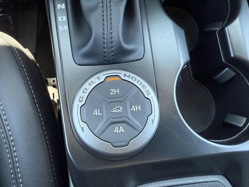 New 2025 Ford Bronco Badlands image 48