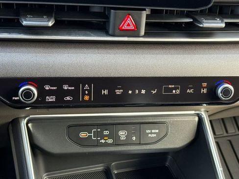 New 2026 Kia Carnival SX image 26