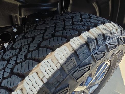 New 2026 Jeep Wrangler Unlimited Sahara AWD/4WD image 13