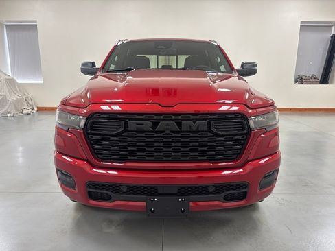 New 2026 RAM 1500 Express AWD/4WD image 3