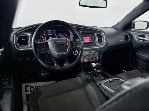 Used 2015 Dodge Charger SE w/ Power Sunroof Group RWD image 19