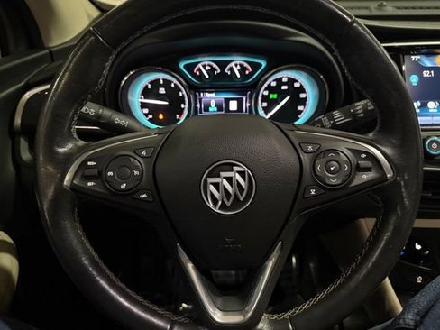 Used 2017 Buick Envision Essence FWD image 17