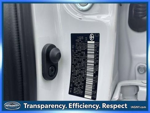 Used 2023 Toyota Corolla LE w/ Carpet Mat Package (TMS) FWD image 17