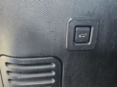 Used 2016 Ford Expedition XLT w/ Equipment Group 202A image 22