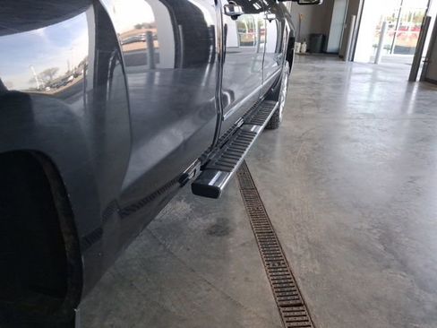 Used 2017 Chevrolet Silverado 2500 LTZ w/ Duramax Plus Package image 11