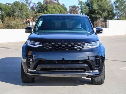 New 2025 Land Rover Discovery Dynamic SE