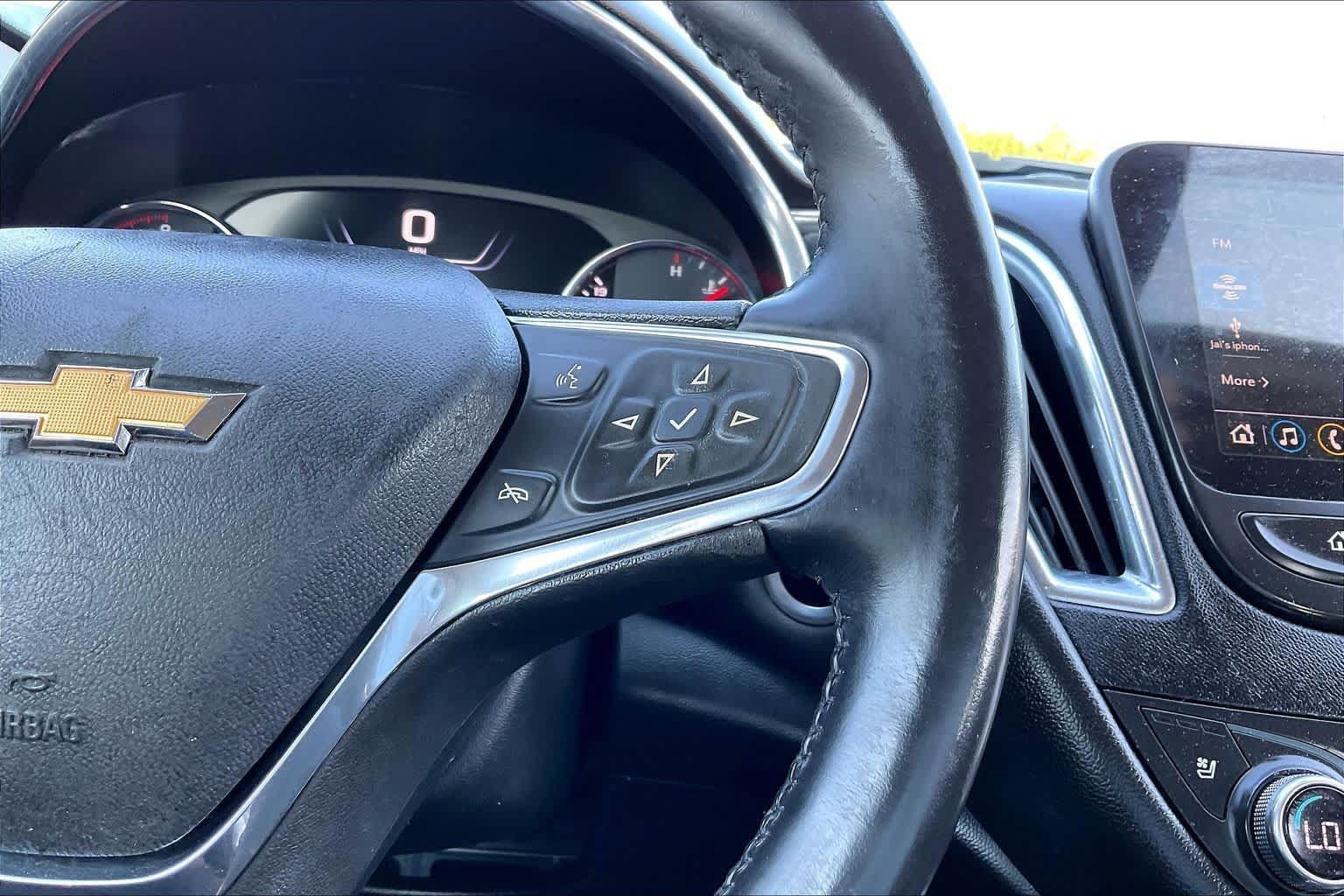 Used 2020 Chevrolet Malibu Premier FWD image 21