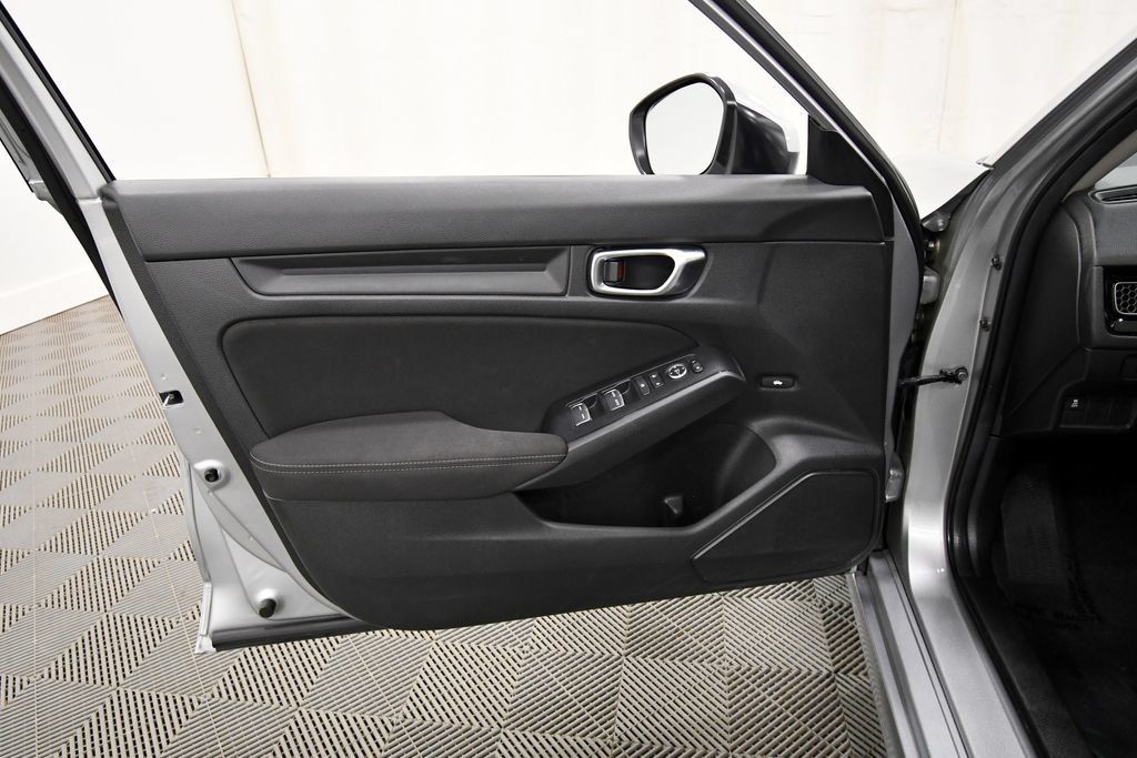 Certified 2025 Honda Civic LX image 13