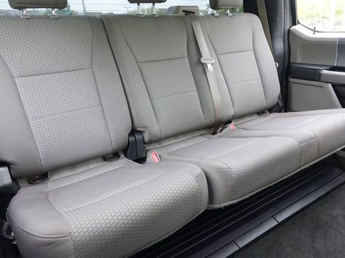 Used 2019 Ford F250 XLT w/ XLT Premium Package AWD/4WD image 38