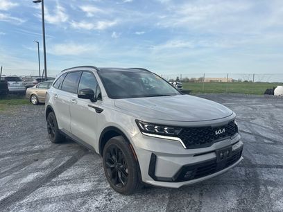 Used 2023 Kia Sorento SX