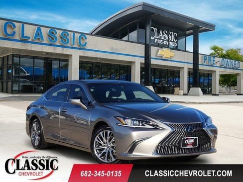 Used 2019 Lexus ES 350 image 1