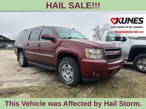 Used 2009 Chevrolet Suburban LT image 1