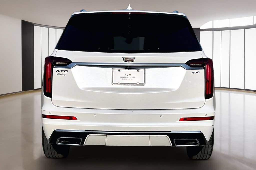 Used 2021 Cadillac XT6 Premium Luxury FWD image 4