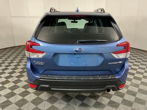 Used 2023 Subaru Forester Limited AWD/4WD image 8