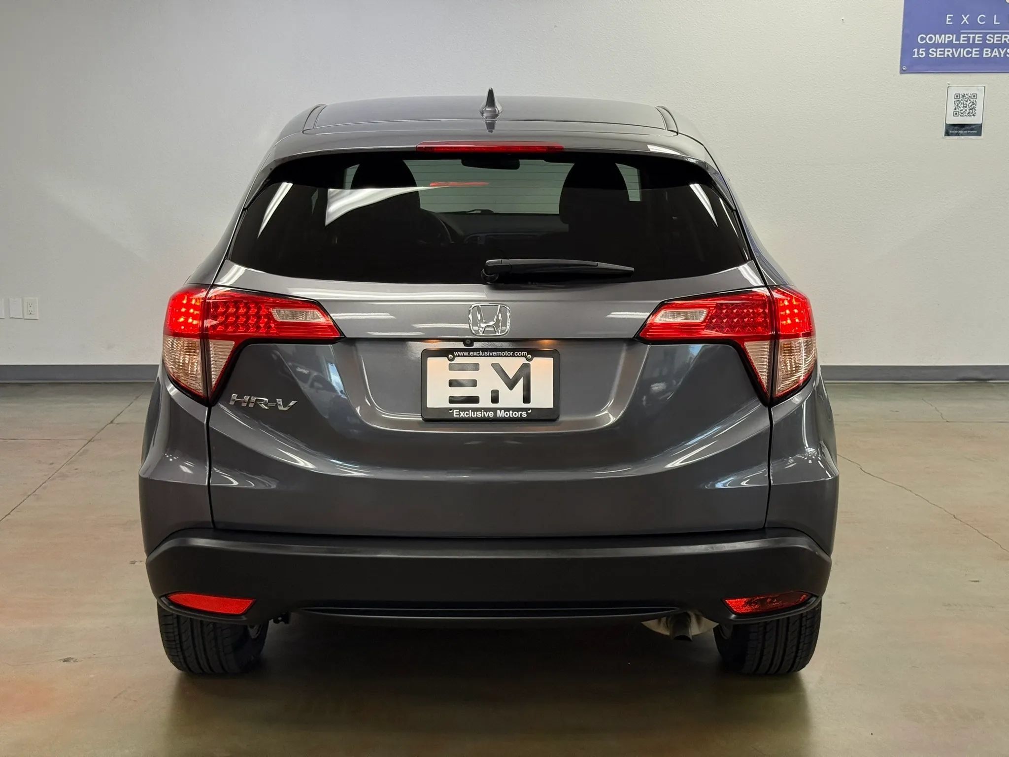 Used 2017 Honda HR-V EX image 6