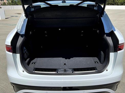 New 2026 Jaguar F-PACE R-Dynamic S image 13