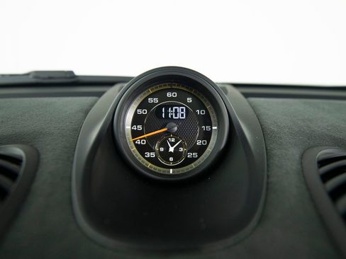 Certified 2024 Porsche 718 Cayman GT4 RS image 25