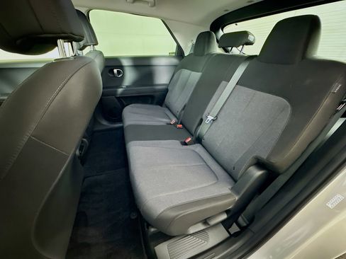 Used 2024 Hyundai Ioniq 5 SEL RWD image 27