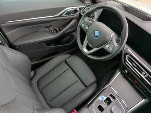 Used 2024 BMW i4 eDrive35 w/ Premium Package RWD image 34