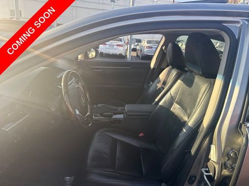 Used 2015 Lexus ES 350 w/ Luxury Package FWD image 21