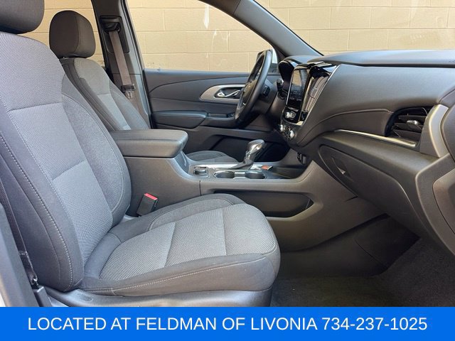 Certified 2023 Chevrolet Traverse LT FWD image 29