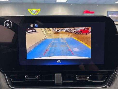 New 2026 Chevrolet Equinox RS w/ LPO, Floor Liner Package FWD image 30