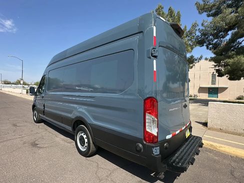 Used 2020 Ford Transit 250 148 High Roof Extended image 2