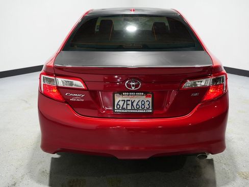 Used 2012 Toyota Camry SE image 12