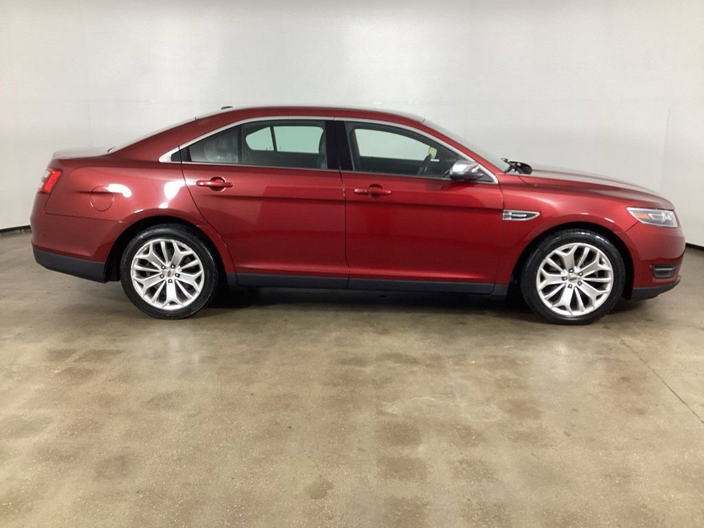 Used 2015 Ford Taurus Limited w/ Equipment Group 301A FWD image 4