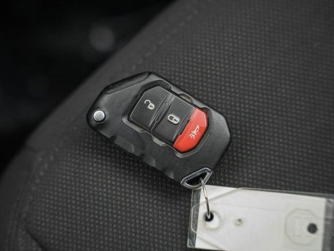 Used 2020 Jeep Wrangler Sport image 45