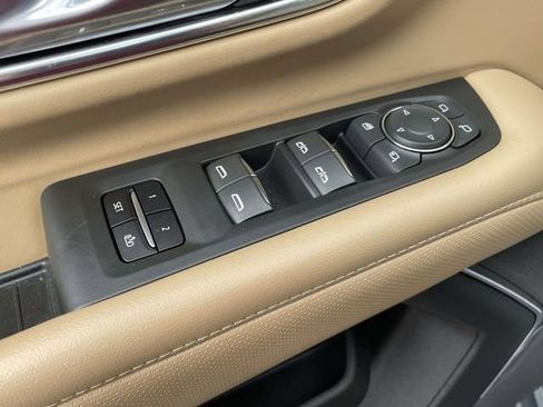 Used 2023 Chevrolet Tahoe Premier AWD/4WD image 20