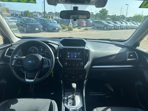 Used 2020 Subaru Forester Premium AWD/4WD image 14