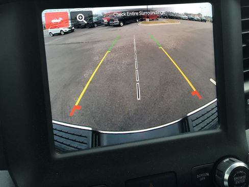 Used 2024 RAM 2500 Tradesman w/ Chrome Appearance Group image 20