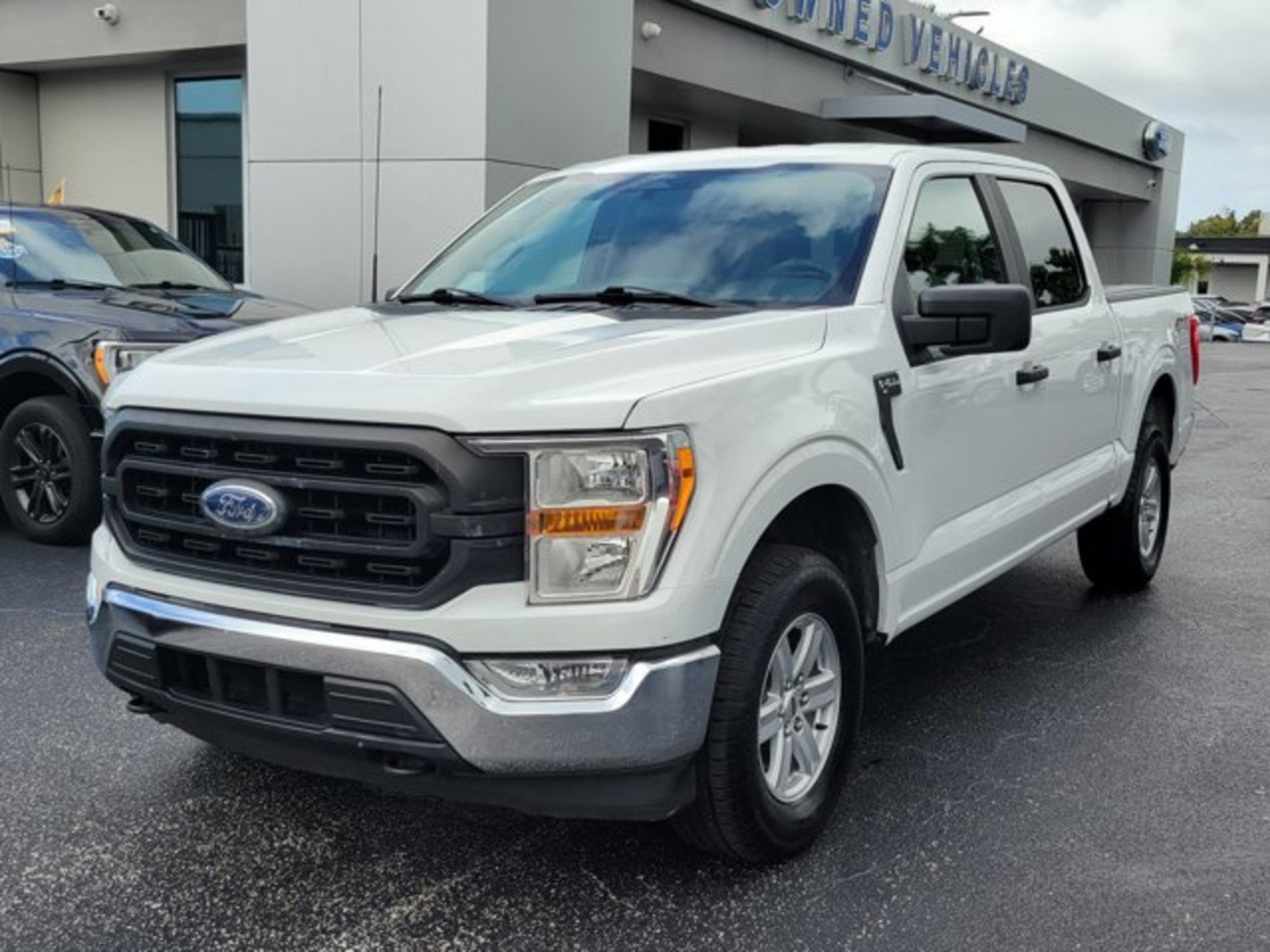 Used 2021 Ford F150 XL w/ Equipment Group 101A High AWD/4WD image 3